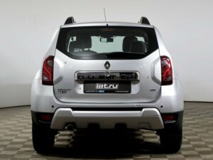 Renault Duster 2017 2.0 MT (143 л.с.) 4WD Privilege c пробегом - фото 6