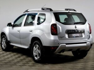 Renault Duster 2017 2.0 MT (143 л.с.) 4WD Privilege c пробегом - фото 7