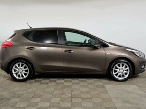 Kia Ceed 2012 1.6 AT (129 л.с.) Luxe c пробегом - фото 4