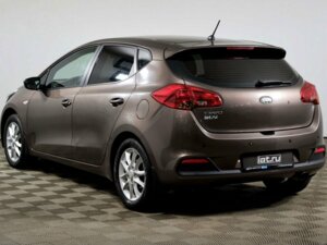 Kia Ceed 2012 1.6 AT (129 л.с.) Luxe c пробегом - фото 7