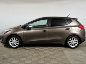 Kia Ceed 2012 1.6 AT (129 л.с.) Luxe c пробегом - фото 8