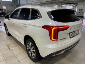 Haval Jolion 2023 1.5 AMT (143 л.с.) Elite c пробегом - фото 3