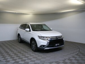 Mitsubishi Outlander 2018 2.0 CVT (146 л.с.) 4WD Intense+ c пробегом - фото 3