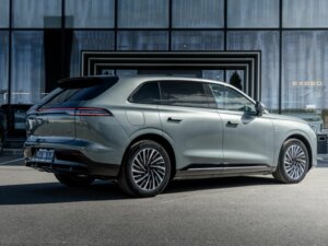 Новый Exeed Exlantix ET 2025 1.5hyb AT (469 л.с.) 4WD Top  - фото 6
