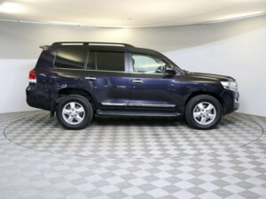 Toyota Land Cruiser 2020 4.5d AT (249 л.с.) 4WD Люкс Safety (7 мест) c пробегом - фото 4