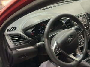 Lada (ВАЗ) Vesta 2018 SW 1.8 MT (122 л.с.) Luxe (2017-2019) c пробегом - фото 3