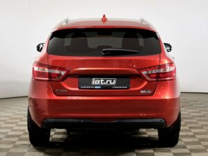 Lada (ВАЗ) Vesta 2018 SW 1.8 MT (122 л.с.) Luxe (2017-2019) c пробегом - фото 6