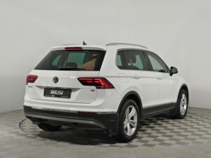 Volkswagen Tiguan 2017 1.4 AMT (150 л.с.) Highline c пробегом - фото 5