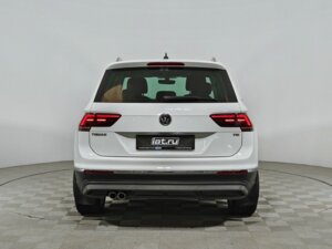 Volkswagen Tiguan 2017 1.4 AMT (150 л.с.) Highline c пробегом - фото 6