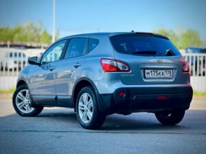 Nissan Qashqai 2011 2.0 CVT (141 л.с.) 4WD LE+ c пробегом - фото 2