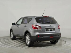 Nissan Qashqai 2011 2.0 CVT (141 л.с.) 4WD LE+ c пробегом - фото 7