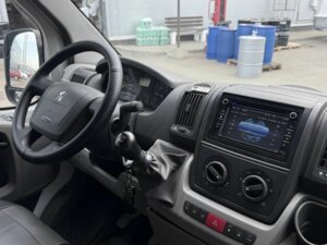 Peugeot Boxer 2010 2.2 HDi MT (100 л.с.) Базовая, Длина 6.4 м, Высота 2.5 м c пробегом - фото 3