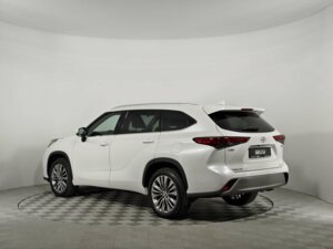 Новый Toyota 2024 2.0 AT (248 л.с.) 4WD Premium  - фото 4