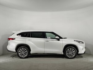 Новый Toyota 2024 2.0 AT (248 л.с.) 4WD Premium  - фото 7