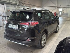 Toyota RAV4 2016 2.0 CVT (146 л.с.) 4WD Престиж c пробегом - фото 3