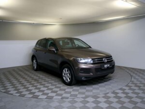 Volkswagen Touareg 2011 3.6 AT (249 л.с.) 4WD V6 (low) c пробегом - фото 3