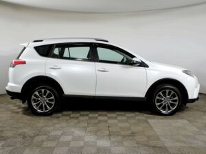 Toyota RAV4 2018 2.0 CVT (146 л.с.) 4WD Престиж c пробегом - фото 4