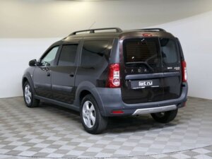 Lada (ВАЗ) Largus 2019 Cross 1.6 MT (106 л.с.) Luxe (5 мест) c пробегом - фото 7