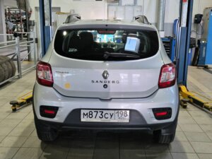 Renault Sandero 2018 Stepway 1.6 CVT (113 л.с.) Stepway Life City c пробегом - фото 4