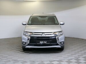 Mitsubishi Outlander 2016 2.4 CVT (167 л.с.) 4WD Ultimate c пробегом - фото 2