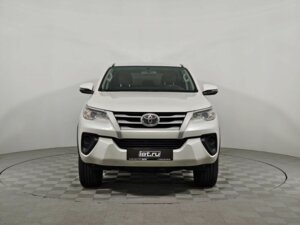 Toyota Fortuner 2020 2.7 MT (166 л.с.) 4WD Стандарт c пробегом - фото 8
