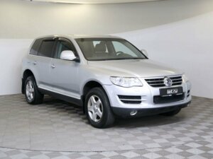 Volkswagen Touareg 2007 2.5d AT (174 л.с.) 4WD R5 2.5TDI c пробегом - фото 3