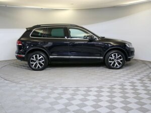 Volkswagen Touareg 2018 3.6 AT (249 л.с.) 4WD Wolfsburg Edition c пробегом - фото 4