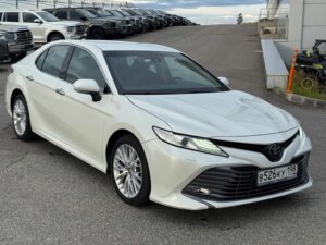 Toyota Camry 2018 2.5 AT (181 л.с.) Престиж Safety c пробегом - фото 3