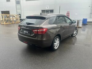 Lada (ВАЗ) Vesta 2019 SW 1.8 MT (122 л.с.) Luxe (2017-2019) c пробегом - фото 4