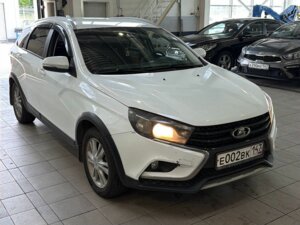 Lada (ВАЗ) Vesta 2018 SW Cross 1.6 MT (106 л.с.) Comfort c пробегом - фото 3