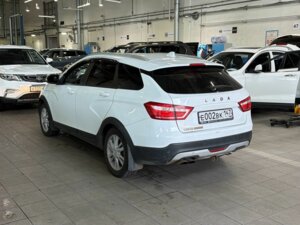 Lada (ВАЗ) Vesta 2018 SW Cross 1.6 MT (106 л.с.) Comfort c пробегом - фото 5
