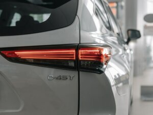 Новый Toyota 2025 2.0 AT (248 л.с.) 4WD Premium  - фото 8