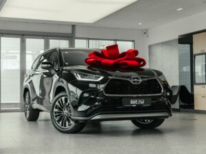 Новый Toyota 2025 2.0 AT (248 л.с.) 4WD Premium  - фото 2