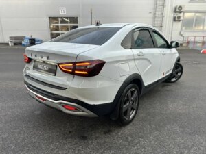 Lada (ВАЗ) Vesta 2023 Cross 1.6 MT (106 л.с.) Life'24 (без ESP) c пробегом - фото 4