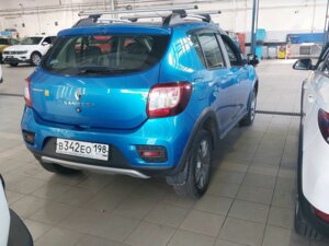Renault Sandero 2018 Stepway 1.6 MT (82 л.с.) Stepway Life c пробегом - фото 3
