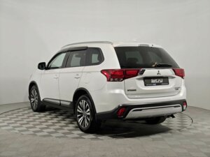Mitsubishi Outlander 2019 2.0 CVT (146 л.с.) 4WD Instyle (2018-2021) c пробегом - фото 3
