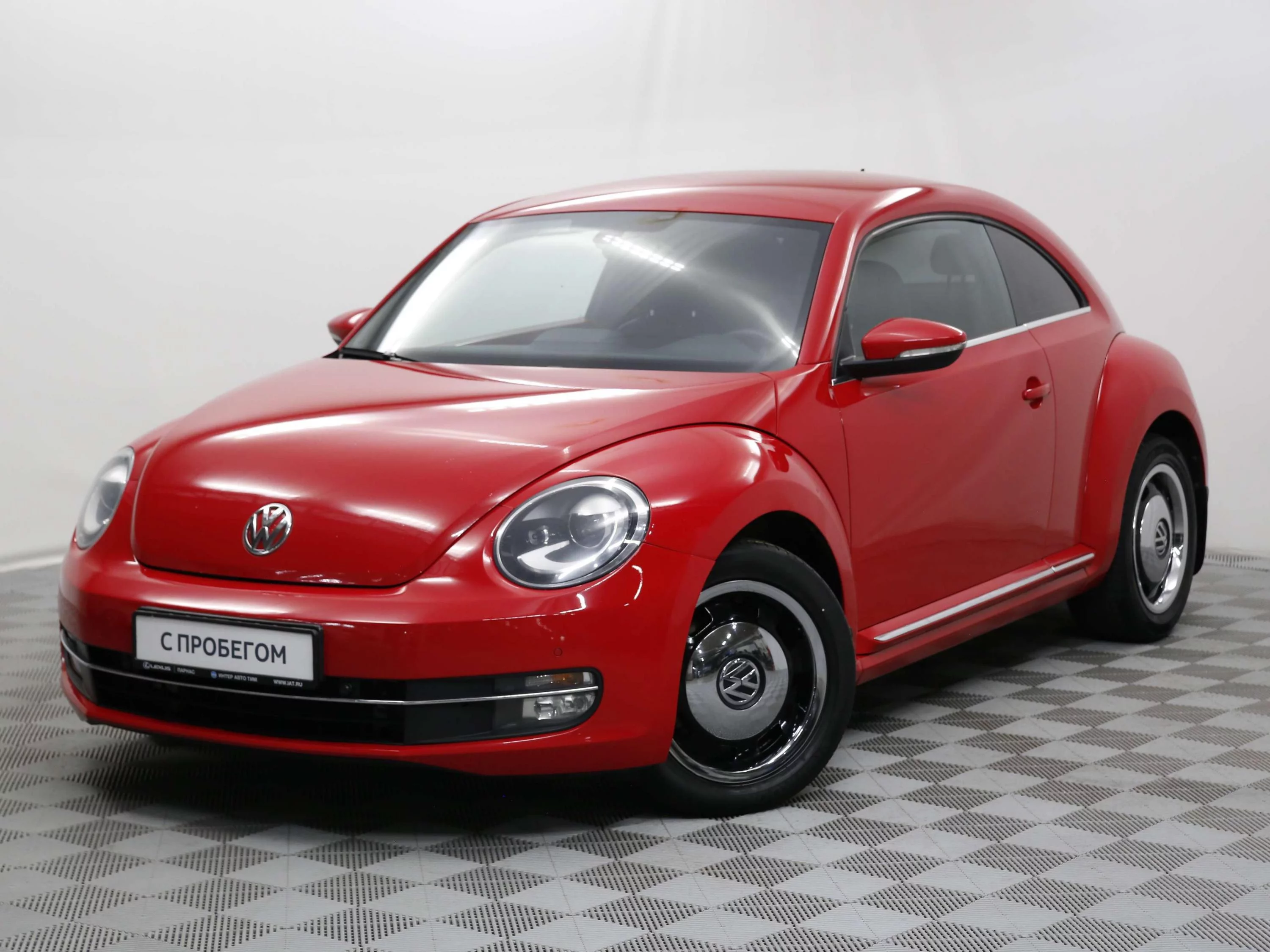 Volkswagen Beetle 1.4 AMT (160 л.с.), 2014, II поколение (A5), Красный  (продано) – заказ №113011