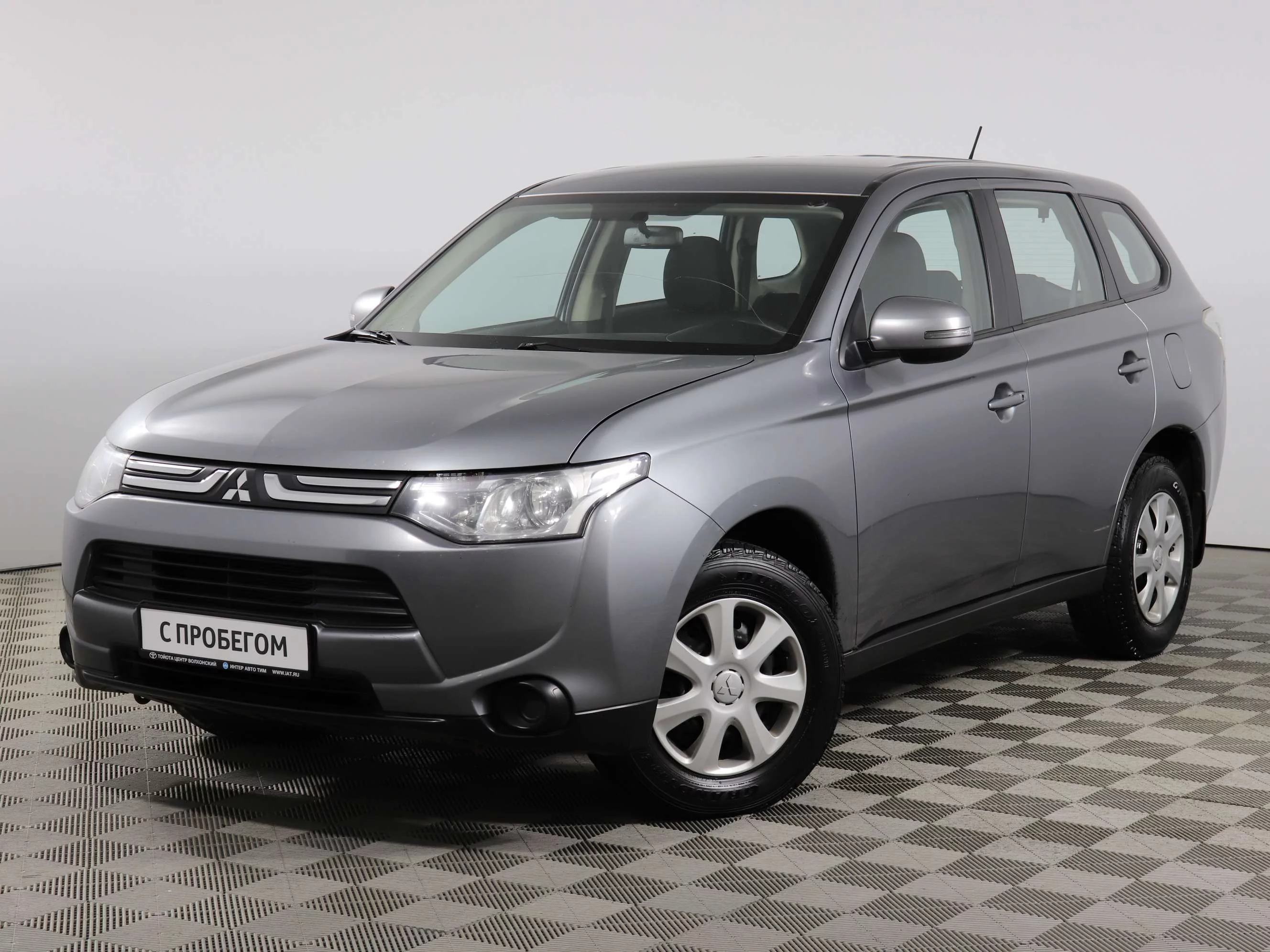 Mitsubishi Outlander 2.0 CVT (146 л.с.) 4WD, 2013, III поколение, Серый  (продано) – заказ №113997