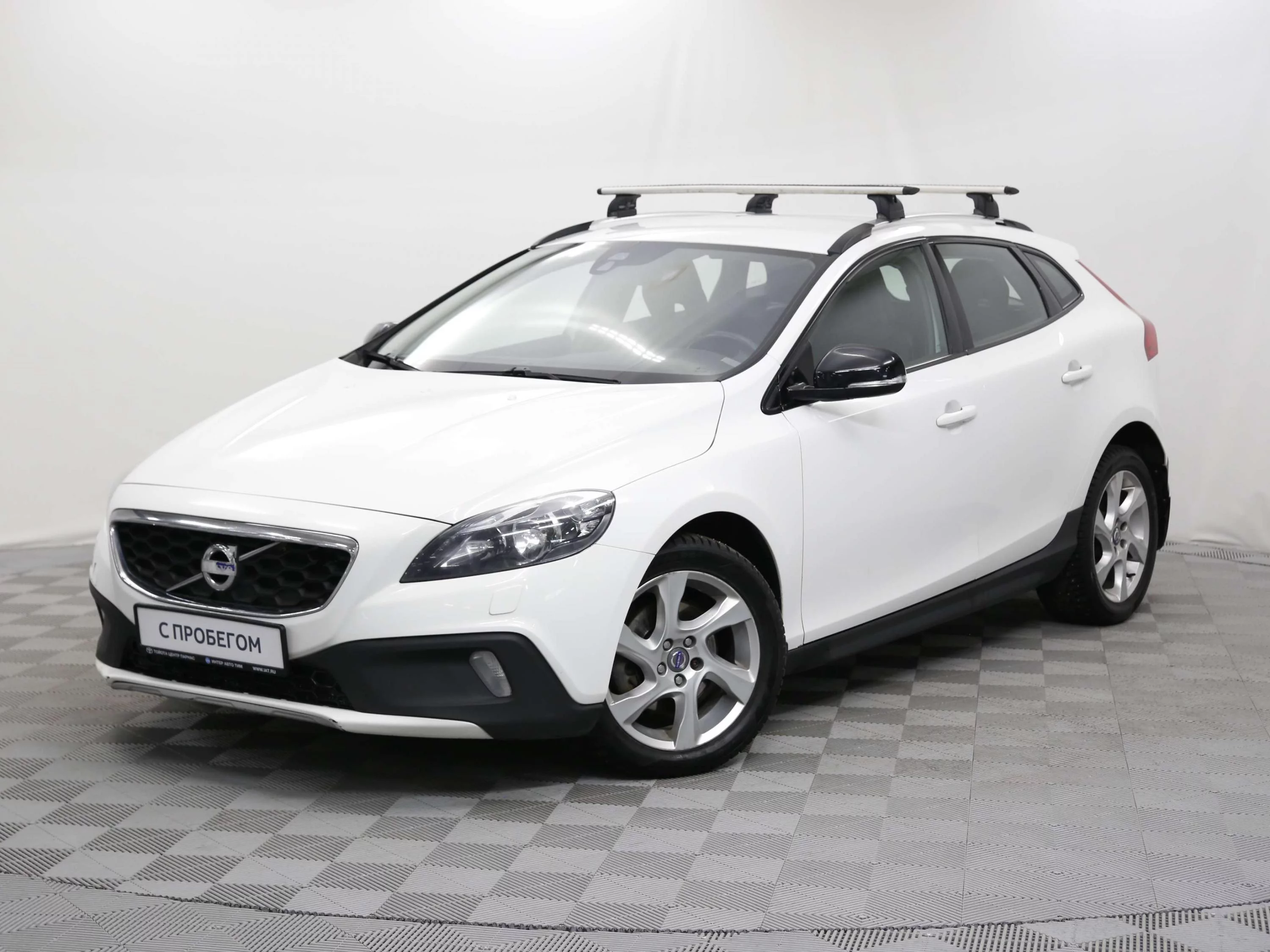 Volvo V40 1.6d AMT (115 л.с.), 2014, II поколение, Белый (продано) – заказ  №114810