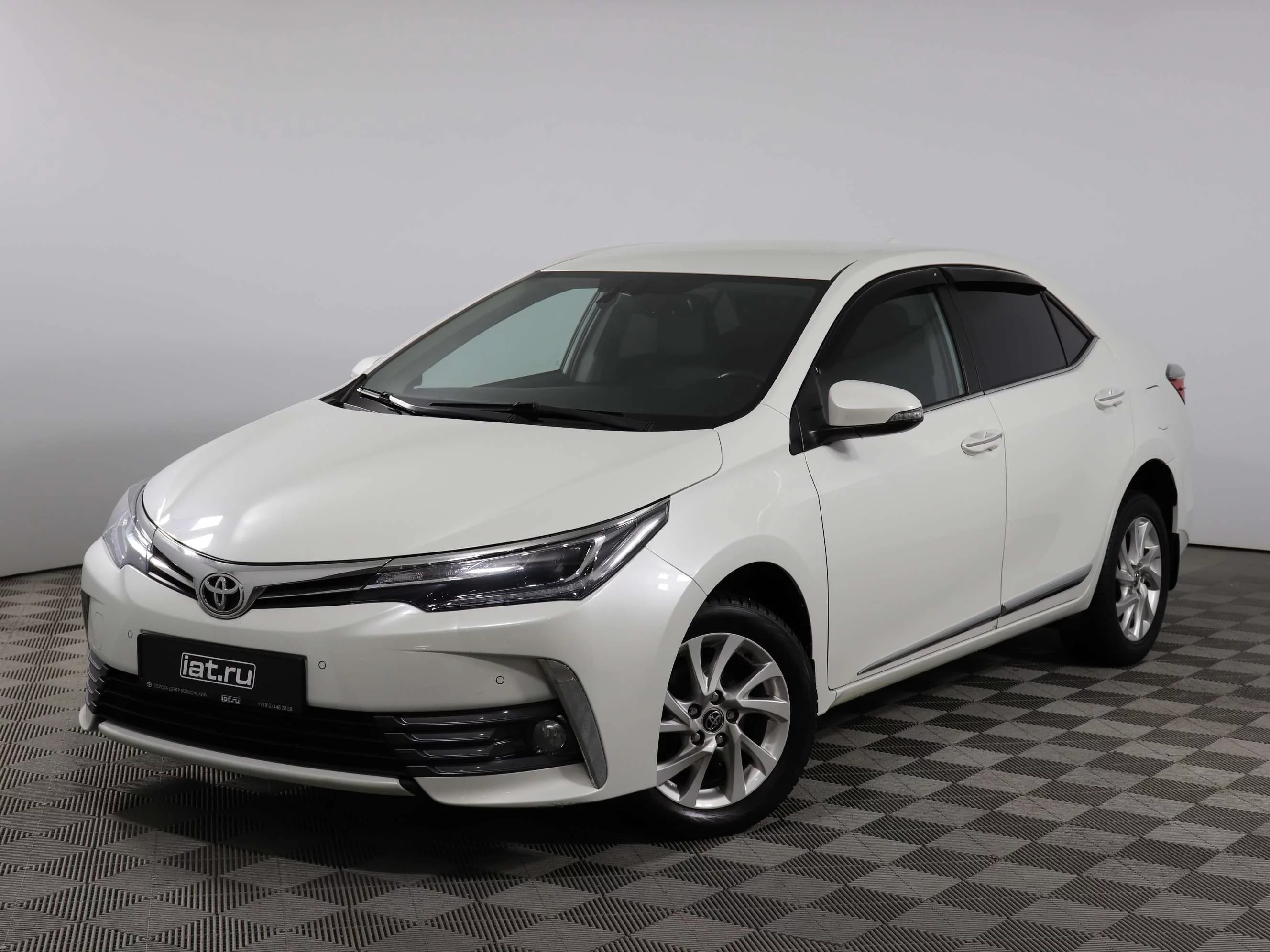 Toyota Corolla 1.6 CVT (122 л.с.), 2017, XI поколение (E160, E170)  Рестайлинг, Белый (продано) – заказ №120735