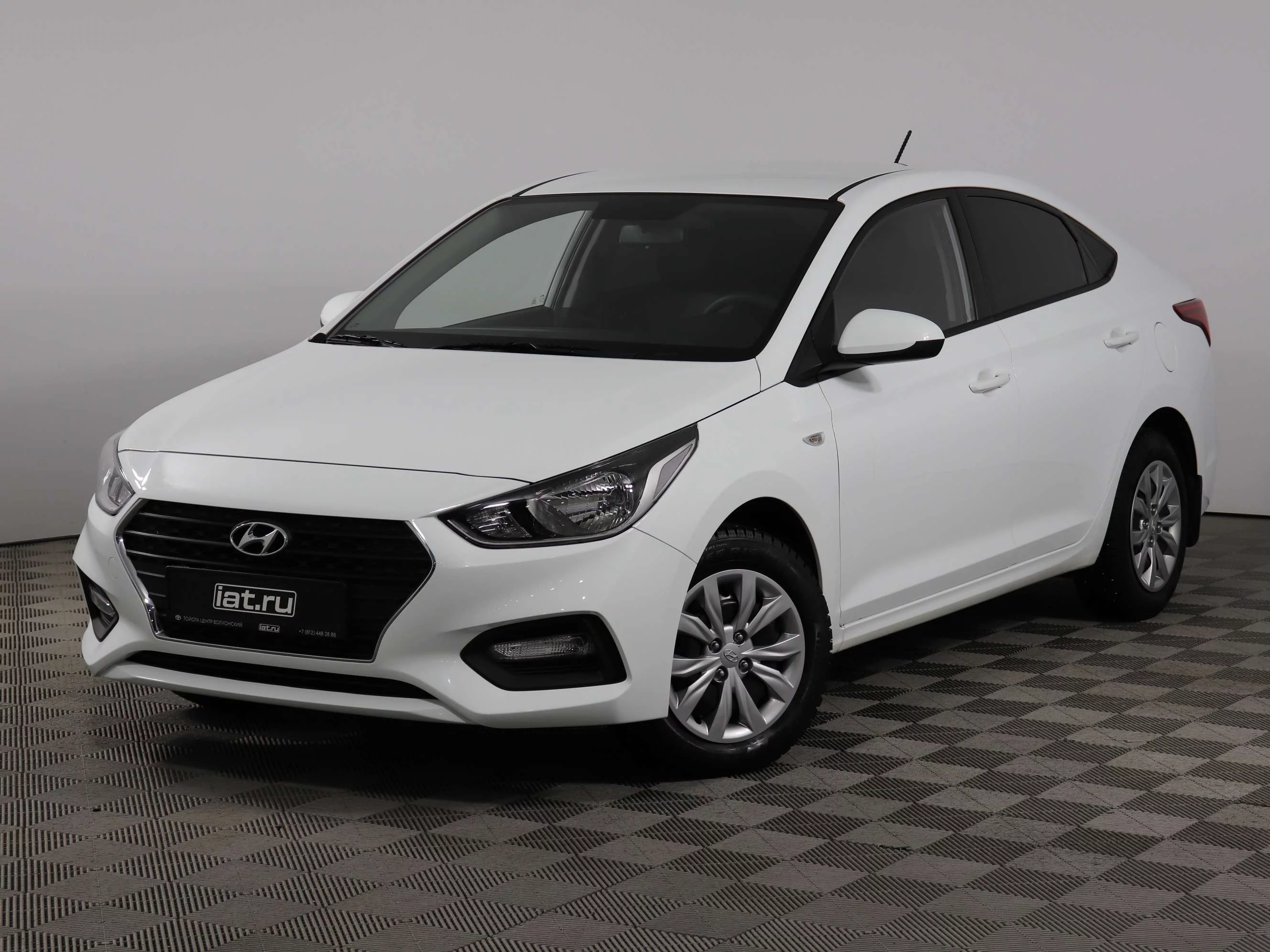 Hyundai Solaris 1.6 AT (123 л.с.), 2019, II поколение, Белый (продано) –  заказ №120844