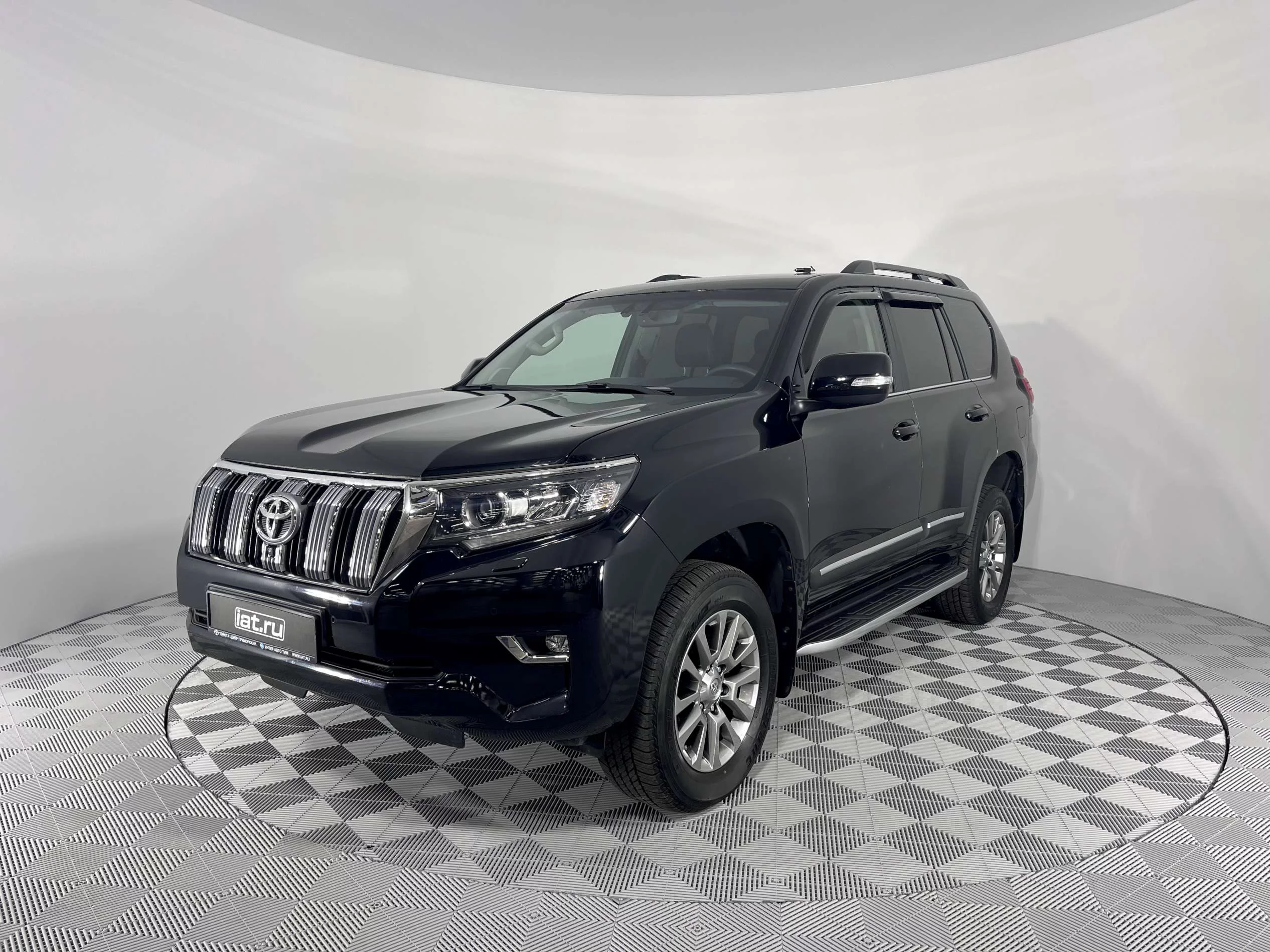 Toyota Land Cruiser Prado 2.8d AT (177 л.с.) 4WD, 2018, 150 Series  Рестайлинг 2, Черный (продано) – заказ №124500