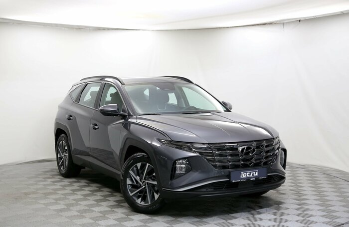 Новый Hyundai Tucson 2022 2.0d AT (186 л.с.) 4WD Lifestyle Plus + Navigation + Smart Sense  - фото 1