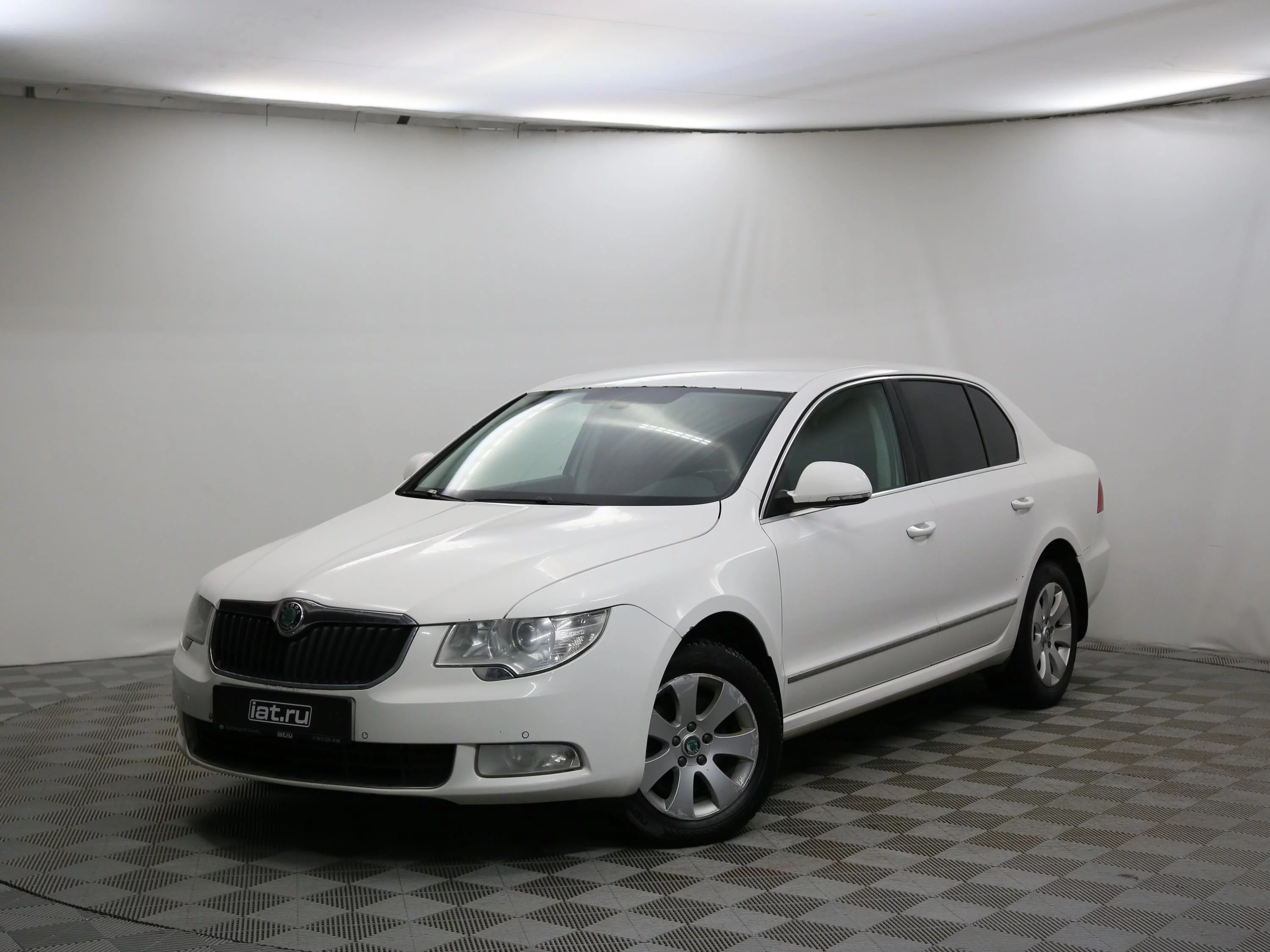 Skoda Superb DSG 1.8 AMT (152 л.с.), 2013, II поколение, Белый (продано) –  заказ №127244