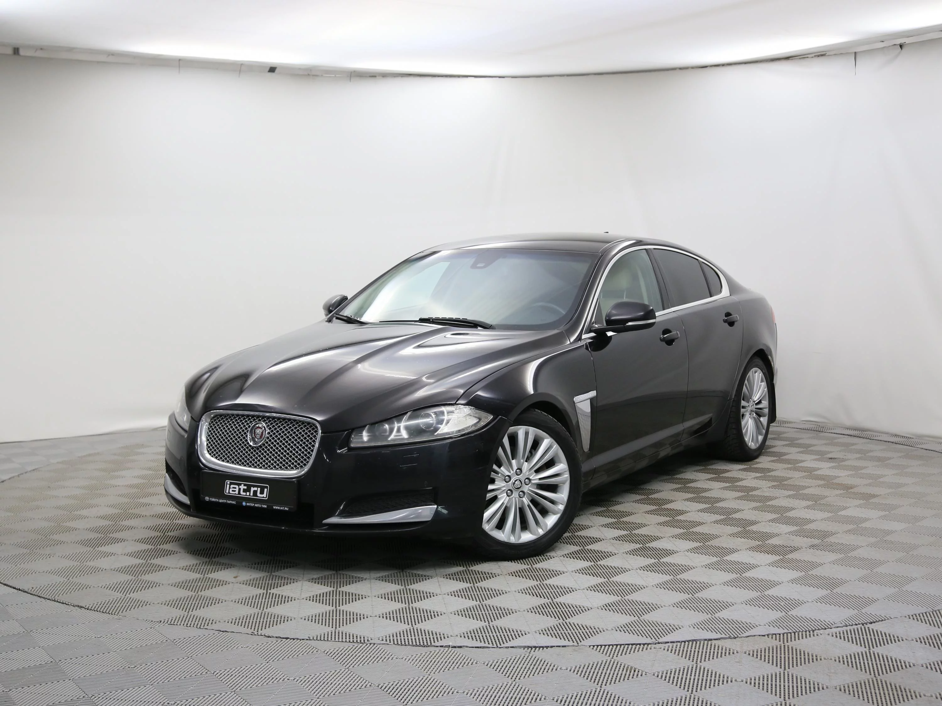 Jaguar XF 2.0 AT (240 л.с.), 2013, I поколение Рестайлинг, Черный (продано)  – заказ №127401