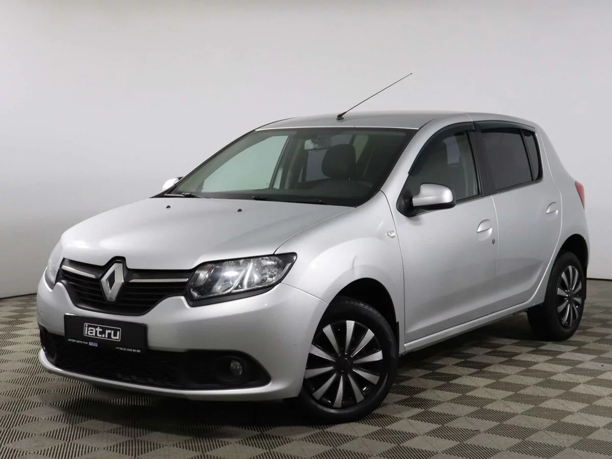 Renault Sandero 1.6 MT (82 л.с.), 2018, II поколение, Серебристый (продано)  – заказ №130857