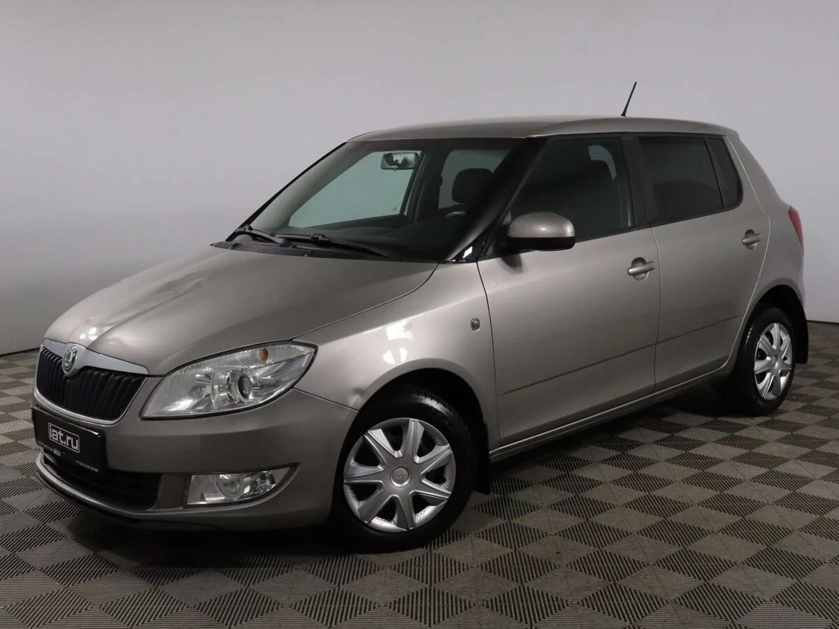 Skoda Fabia 1.2 MT (70 л.с.), 2012, II поколение Рестайлинг, Серый  (продано) – заказ №130431