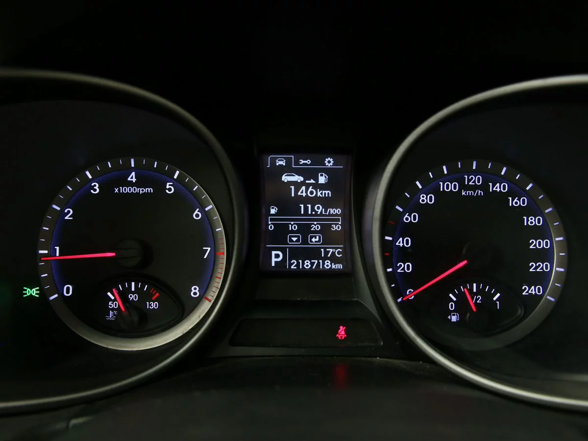 Hyundai Santa Fe 2012 2.4 AT (175 л.с.) 4WD Comfort c пробегом - фото 13