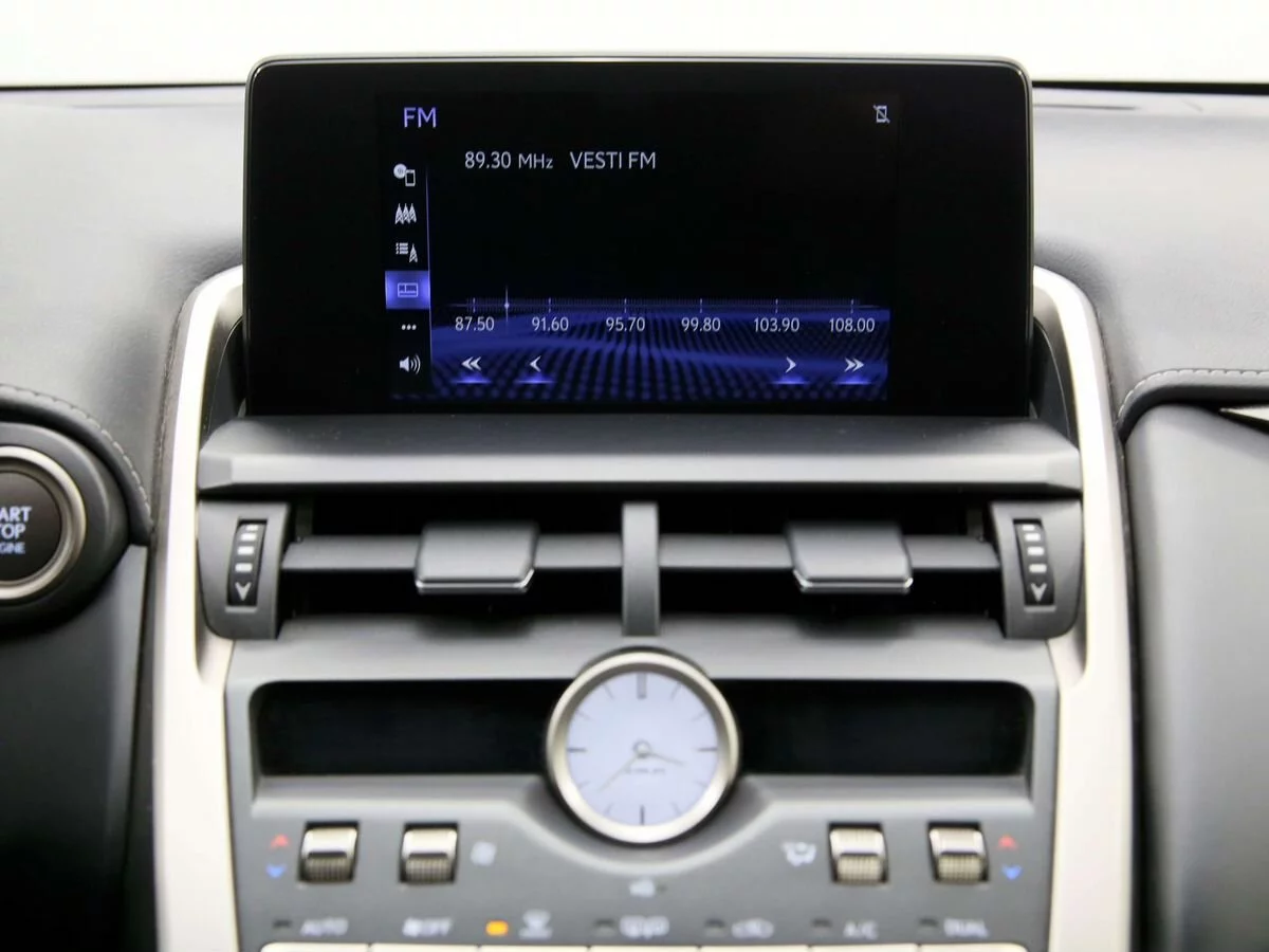 Lexus NX 2021 200 2.0 CVT (150 л.с.) 4WD Black Vision c пробегом - фото 15