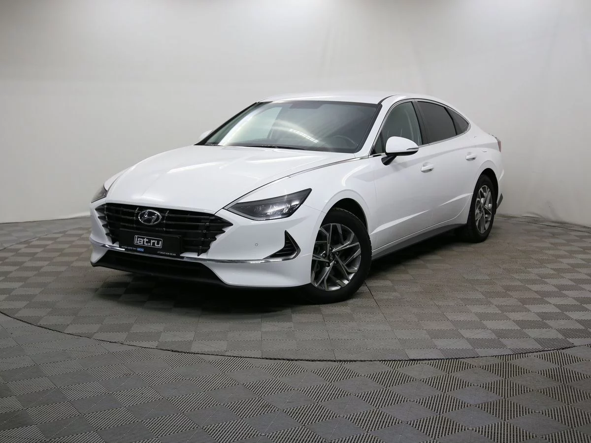 Hyundai Sonata 2.0 AT (150 л.с.), 2020, VIII поколение (DN8), Белый  (продано) – заказ №136375